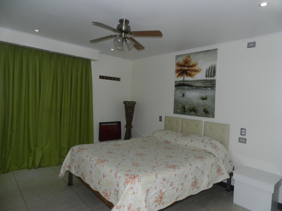 Hotel Guayaquil Santiago du Chili Extérieur photo