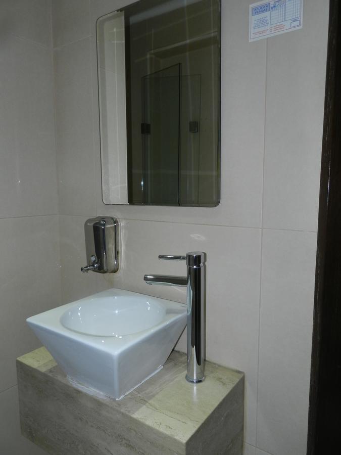 Hotel Guayaquil Santiago du Chili Extérieur photo